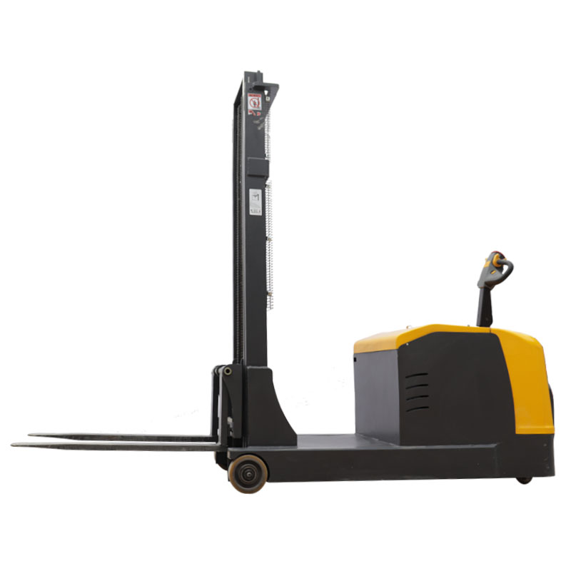 全電動(dòng)堆高車(chē)生產(chǎn)廠家操作堆高車(chē)要注意什么