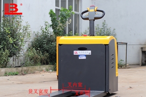 全電動托盤搬運車使用的托盤有哪些規格？