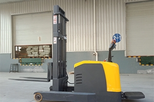 前移式叉車(chē)的貨叉無(wú)法提升怎么辦？