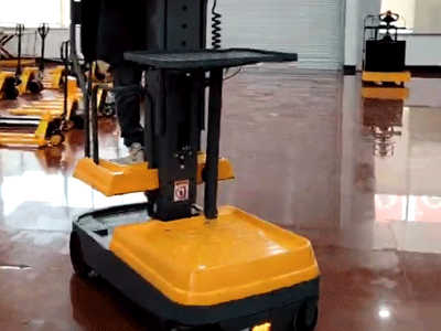 泰興新牛盾電動揀選車的工作原理闡述