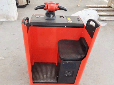 新牛頓座駕式全電動搬運車舒適度拉滿！