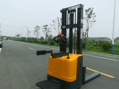 今日解惑篇：電動(dòng)叉車需要叉車證嗎？