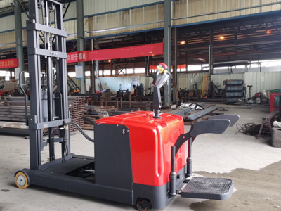 工業(yè)搬運車輛介紹 平衡重堆高車甄選